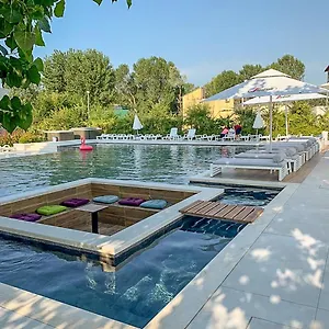 Aparthotel Bora Bora, Velipojë